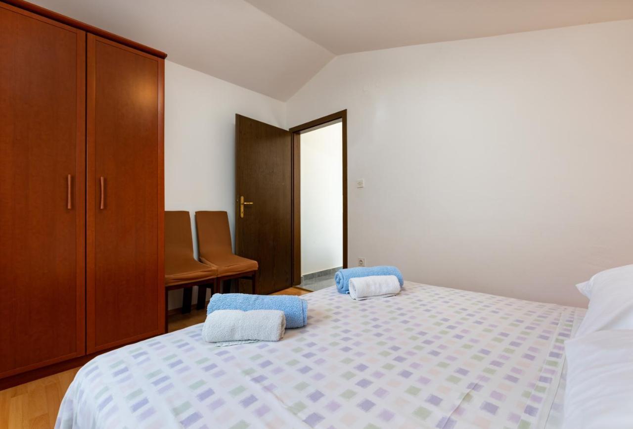 Apartments Rabac 828 エクステリア 写真