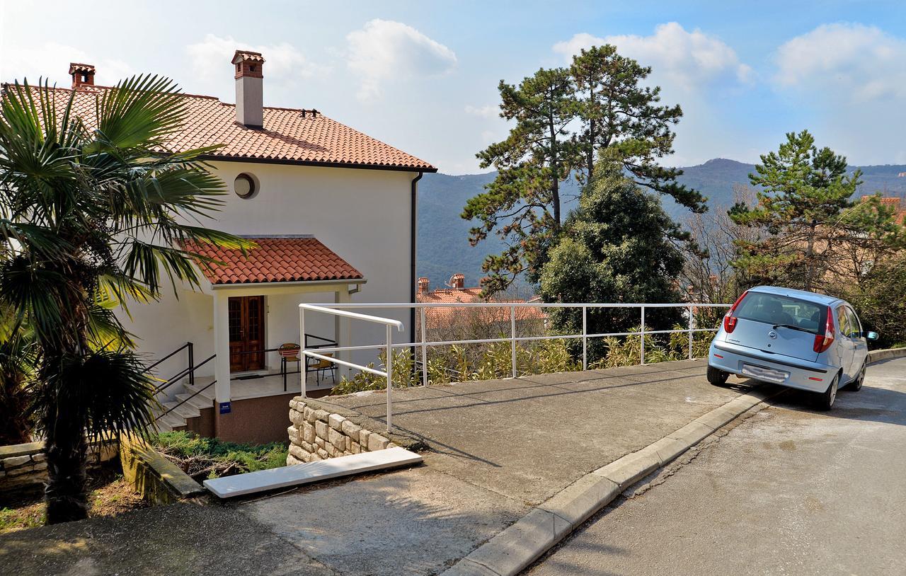 Apartments Rabac 828 エクステリア 写真